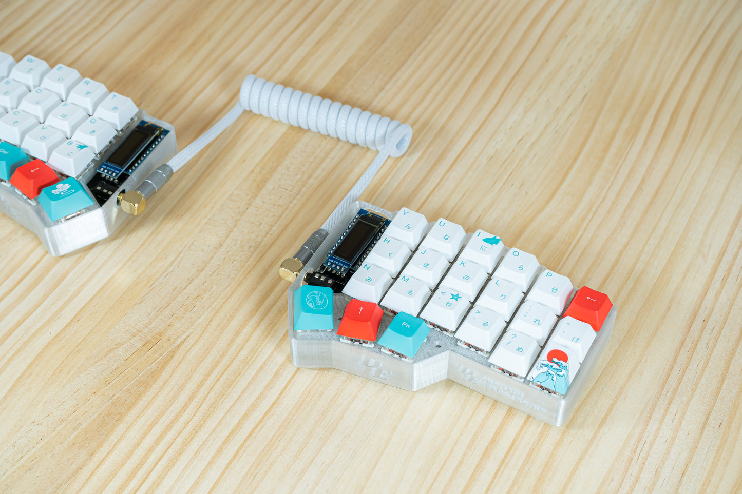 CRKBD Corne With Coral Sea Ergo ANSI ASSEMBLED MECHANICAL KEYBOARD