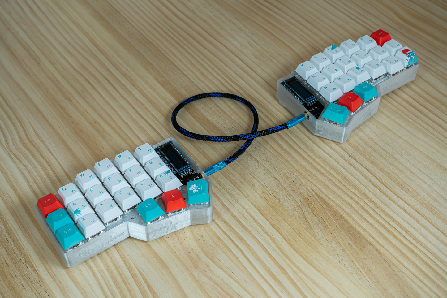 CRKBD Corne With Coral Sea Ergo ANSI ASSEMBLED MECHANICAL KEYBOARD