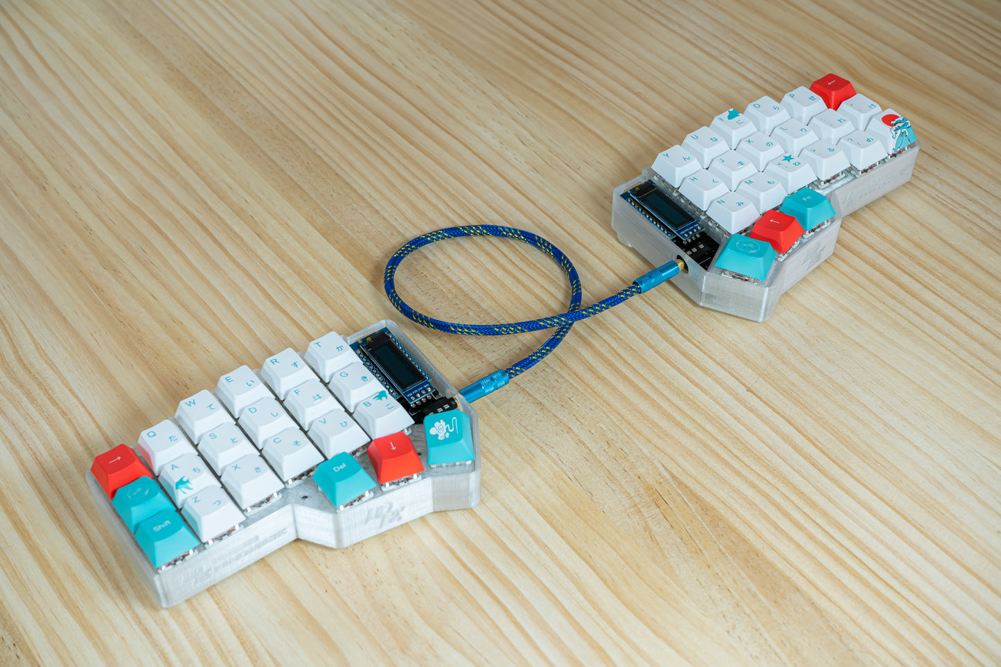 CRKBD Corne With Coral Sea Ergo ANSI ASSEMBLED MECHANICAL KEYBOARD