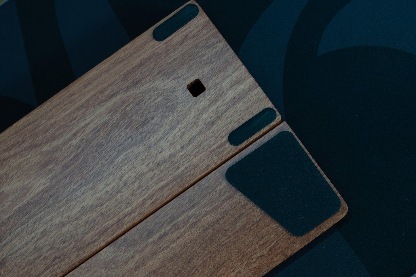 DE64L WOOD / ASSEMBLED 60% MECHANICAL KEYBOARD