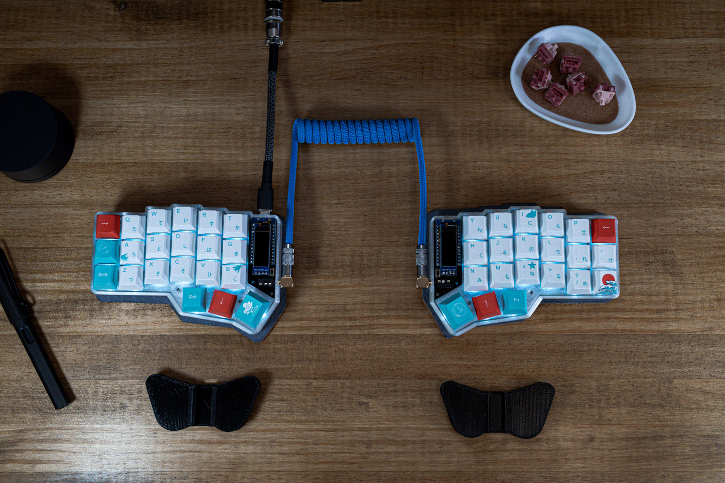 CRKBD Corne With Coral Sea Ergo ANSI ASSEMBLED MECHANICAL KEYBOARD