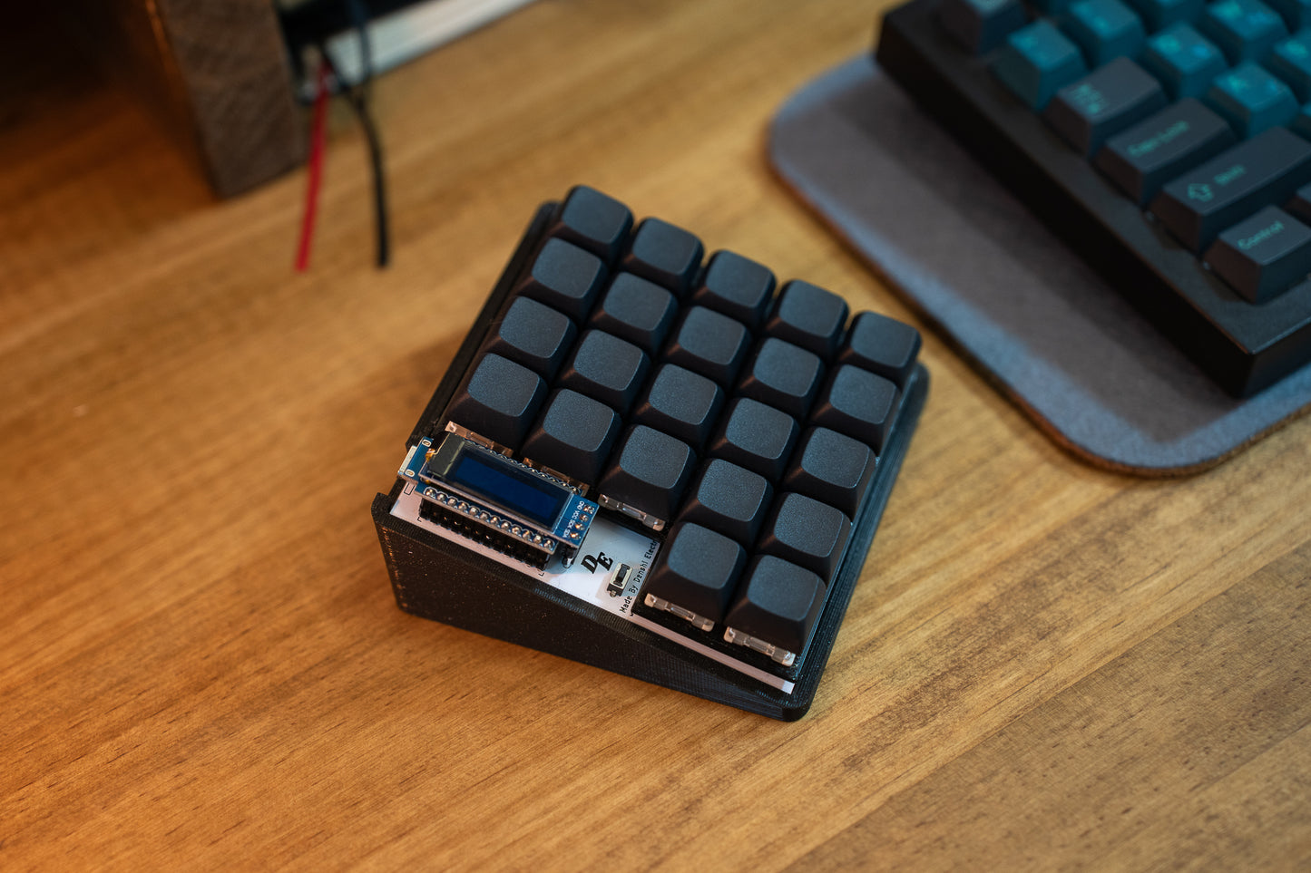 Demacro Macro Pad QMK/VIA Compatible With Full Black Keycaps