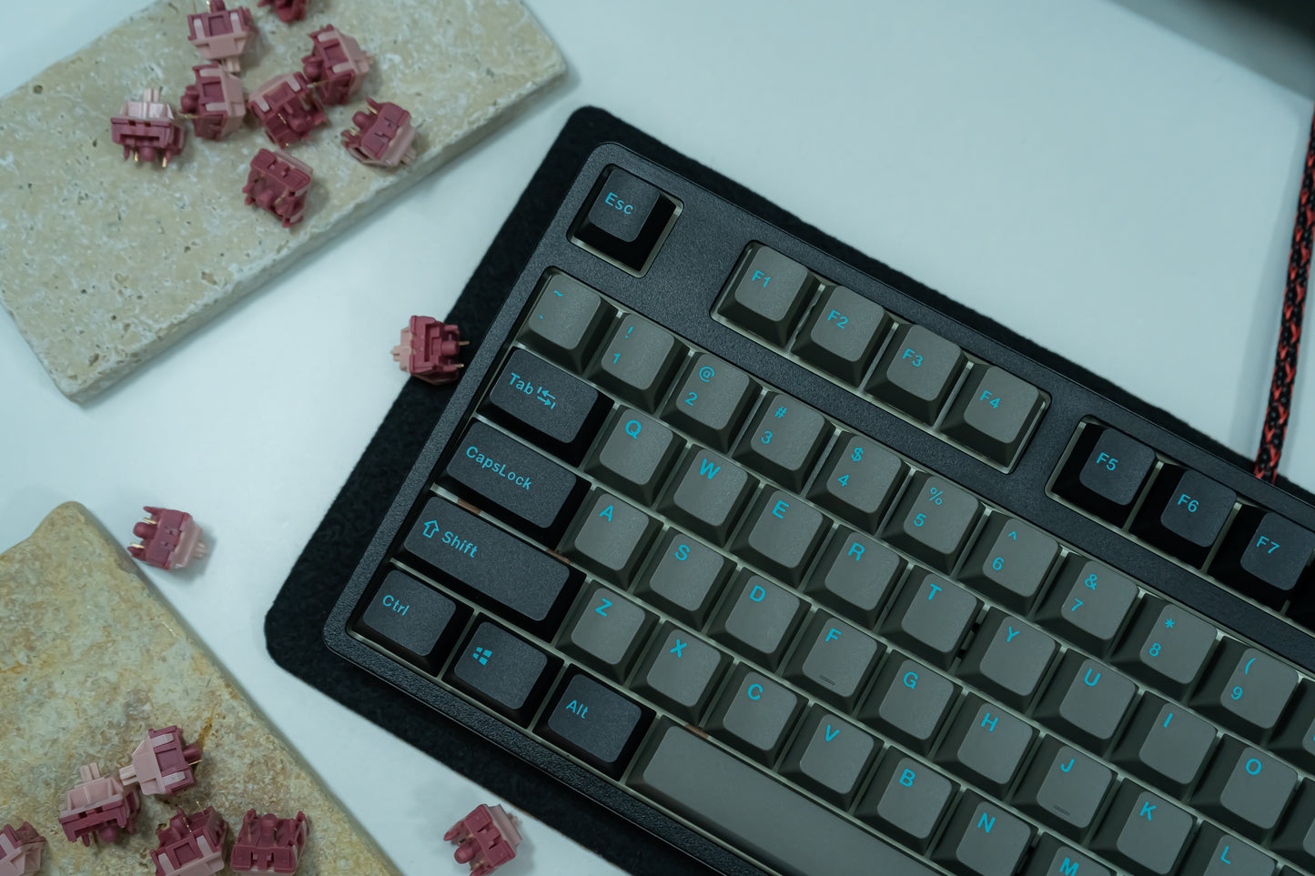 PBT DOUBLESHOT OEM PROFILE GRAPHITE KEYCAPS SET