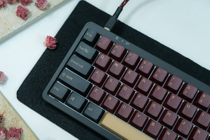 PBT DOUBLESHOT OEM PROFILE BLUE SAMURAI / RED SAMURAI KEYCAPS SET