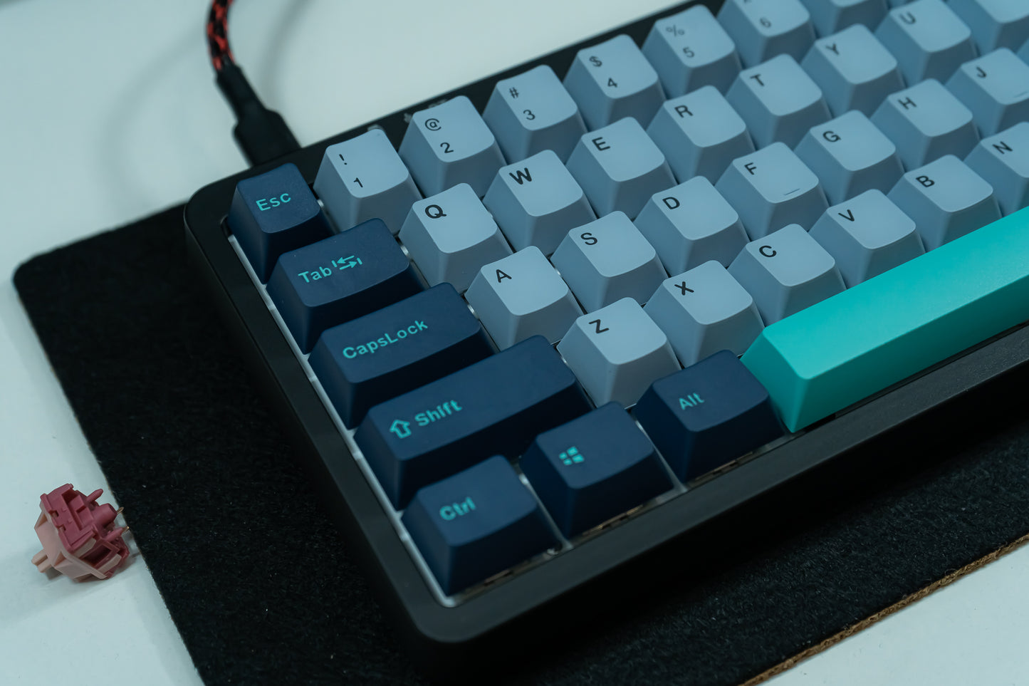 PBT DOUBLESHOT OEM PROFILE HAMMERHEAD KEYCAPS SET