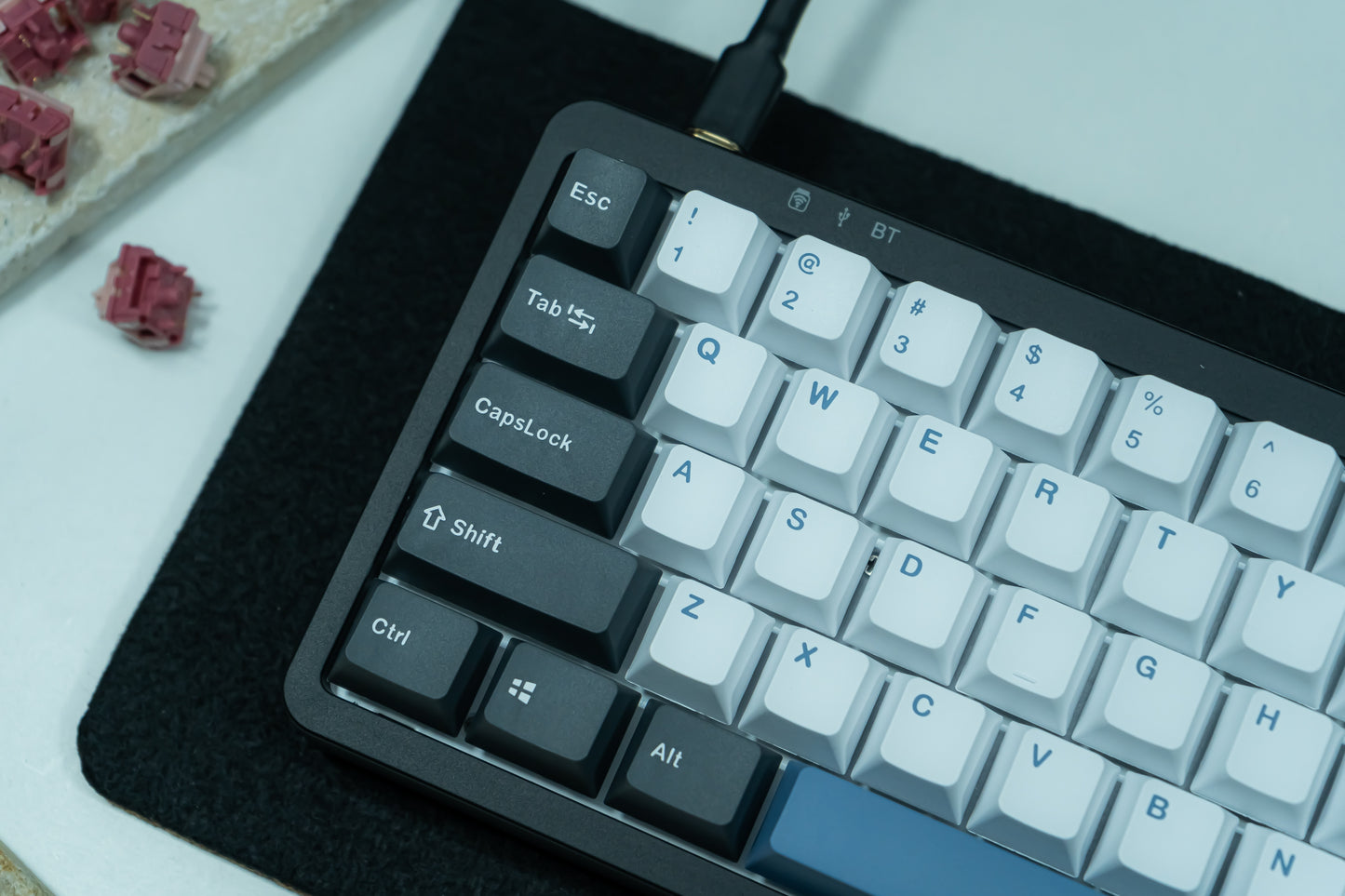 PBT DOUBLESHOT OEM PROFILE ARTIC KEYCAPS SET