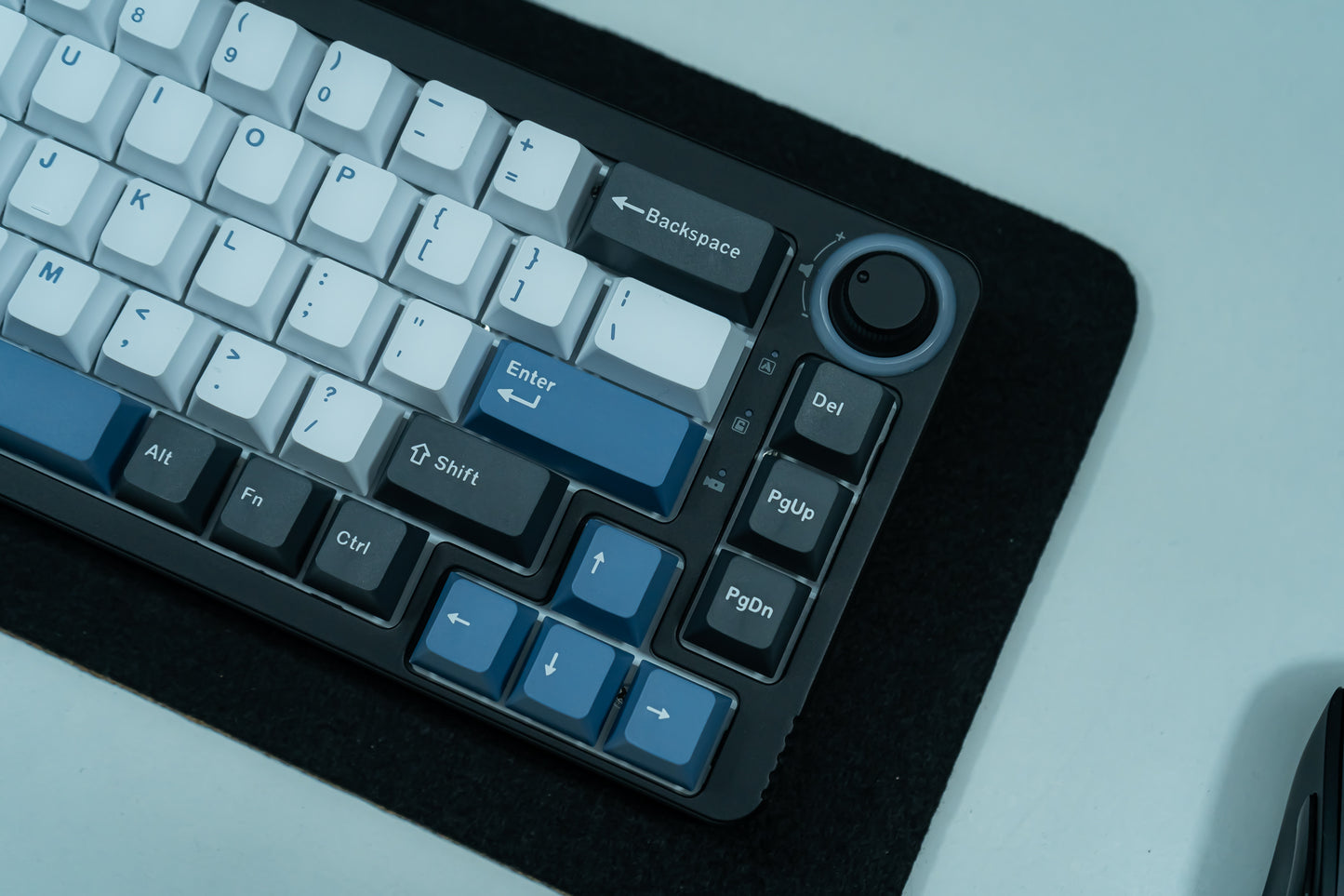 PBT DOUBLESHOT OEM PROFILE ARTIC KEYCAPS SET