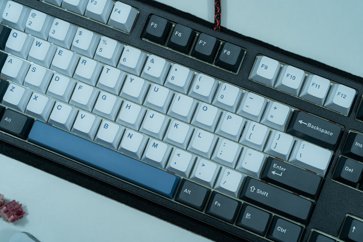 PBT DOUBLESHOT OEM PROFILE ARTIC KEYCAPS SET