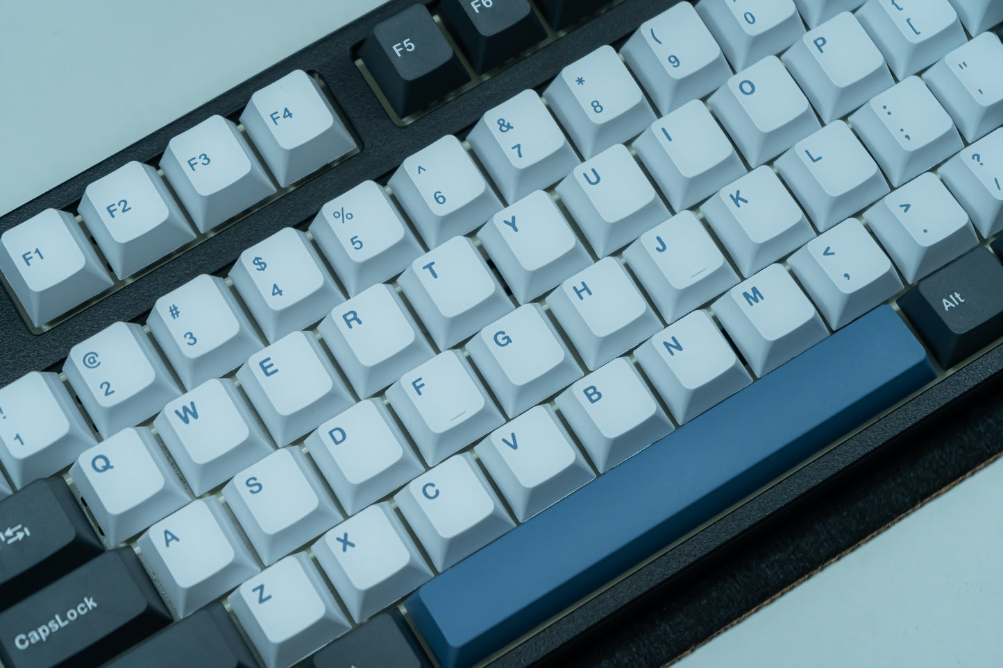 PBT DOUBLESHOT OEM PROFILE ARTIC KEYCAPS SET