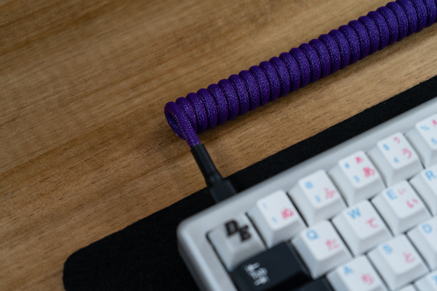DARK PURPLE SYMMETRICAL AV CABLE