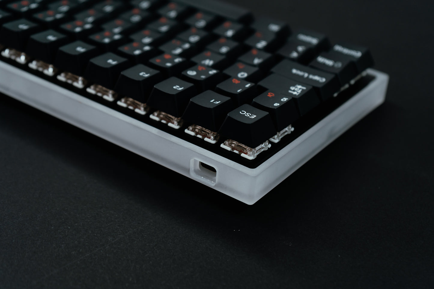 YMD75 V3 QMK/VIA WITH JAPANESE WOB ISO ES / ASSEMBLED 75% HOT-SWAP MECHANICAL KEYBOARD