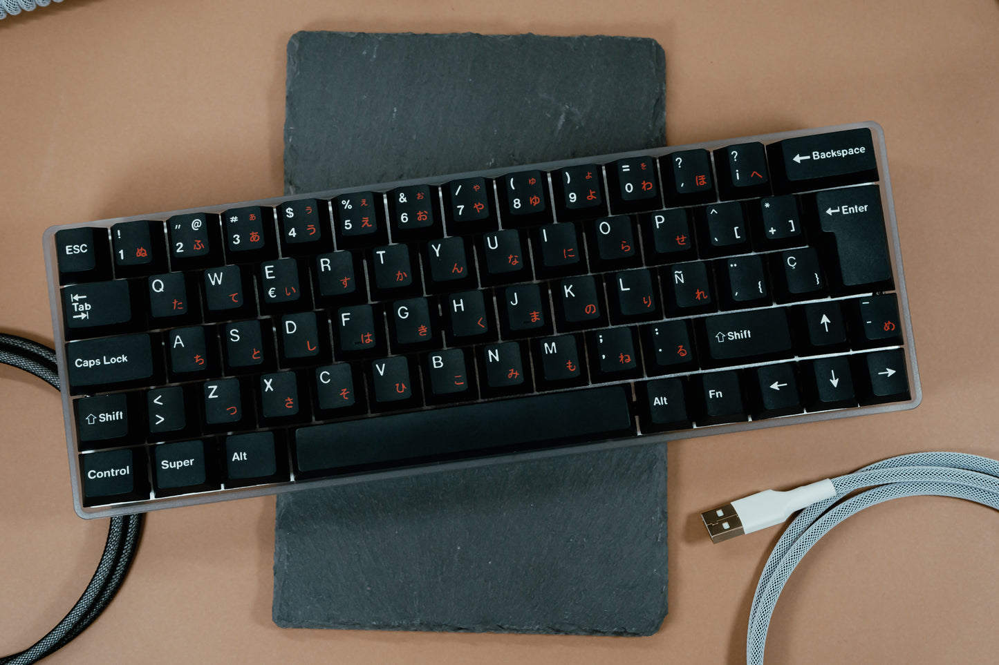 DE64 WITH JAPANESE WOB ISO ES / ASSEMBLED 60% MECHANICAL KEYBOARD