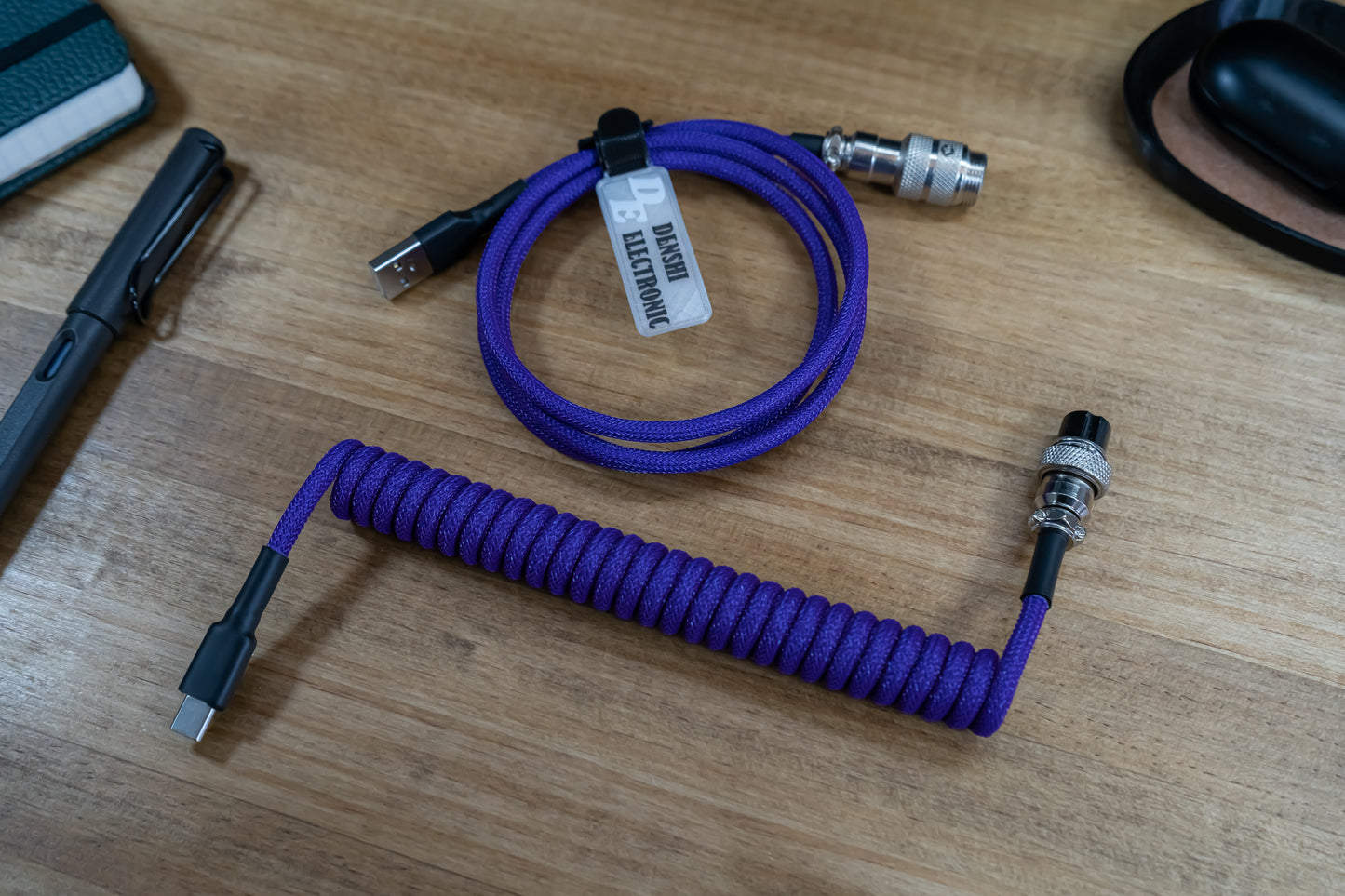 DARK PURPLE SYMMETRICAL AV CABLE