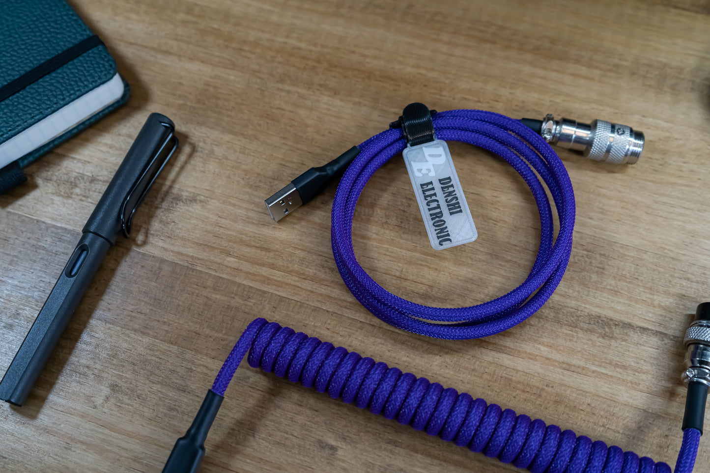 DARK PURPLE SYMMETRICAL AV CABLE