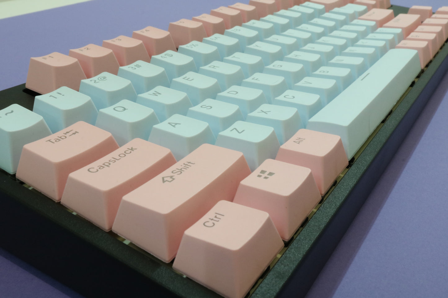 KEYCAPS BLUE & PINK / PINK & BLUE