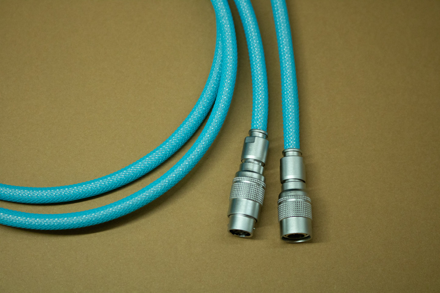 CABLE AV SKY BLUE