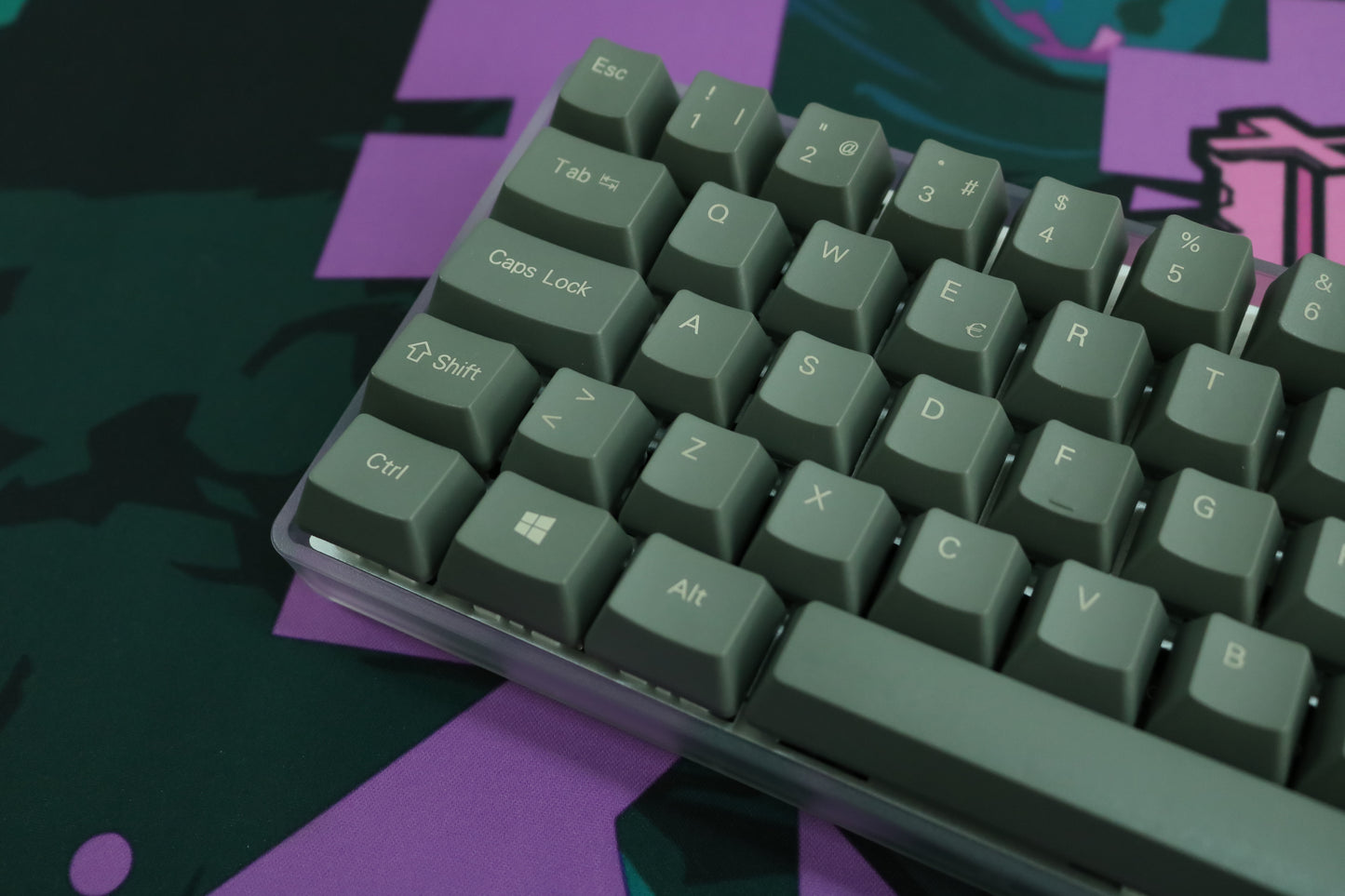 ▷ Teclado Mecanico ISO ESPAÑOL 60% Retro en OFERTA!! – Denshi electronic