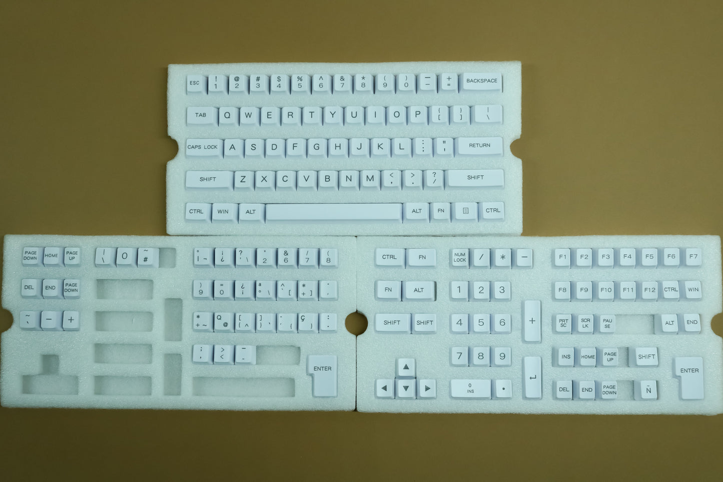 KEYCAPS RETRO FULL WHITE ISO ES / ANSI